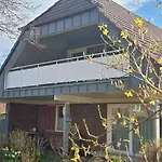 Balkon Hues Midlum