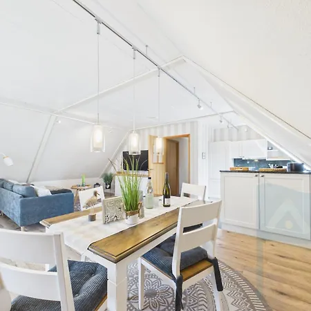 Balkon Hues Апартаменты